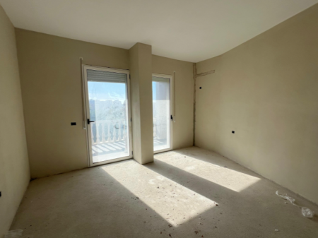 Shitet Apartament 2+1 – Shehu Construction, Paskuqan