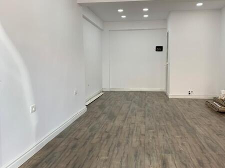 Negozio in vendita a Laprake vicino ai palazzi di Arabi 65 milioni lek
