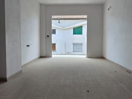 Apartament 1+1, Rruga e Burgut!