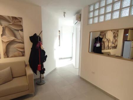  Jepet me qira apartament – Myslym Shyri