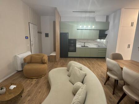Apartament 2+1+2 me Qira  Kompleksi Delijorgji!!!