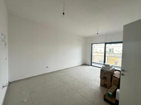 Apartament 2+1 per shitje, Rruga e Barrikadave,ndertim i ri