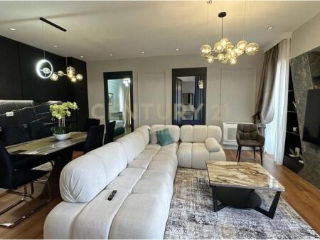 3+1 apartment for rent at Garden Building