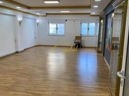 LOCALE COMMERCIALE IN AFFITTO 160 M2 CENTRO 140.000 LEKE
