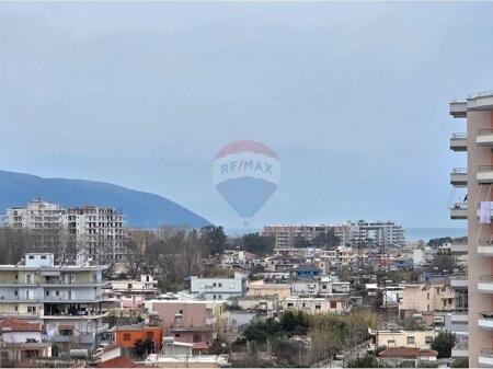 Appartamento 3+1+2 in vendita in Via Cipaj 1450€/m2 (trattabile)