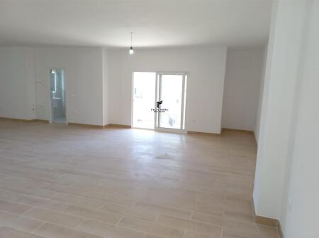 MAGAZZINI IN AFFITTO 100M2 ASTIR 450 EURO