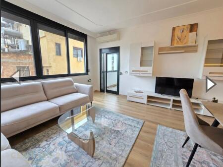 2+1,luxury furnished in Shallvaret,price 1150 euro,with parking spot