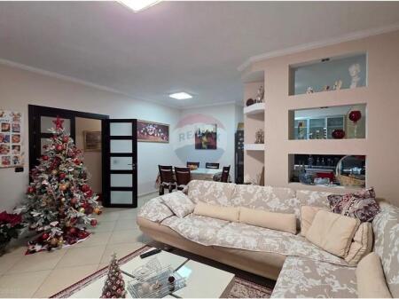 Appartamento 3+1+2 in Vendita – Via Çipajve, Vlorë