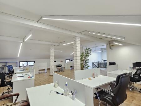 Ufficio in affitto a Bllok con una superficie di 311m2