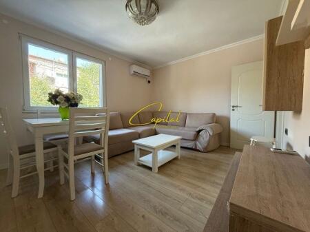 VENDESI APPARTAMENTO 2+1 XHAMLLIKU 165.000 EURO