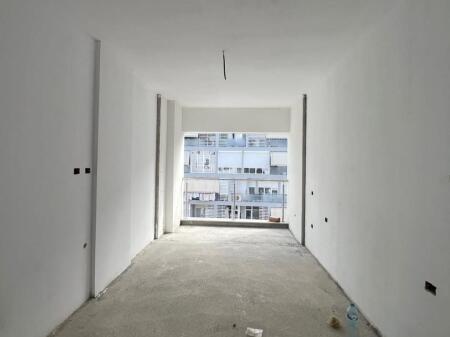  APPARTAMENTO 2+1+2 IN VENDITA – COMUNE DI PARIGI | VICINO A KIKA 2