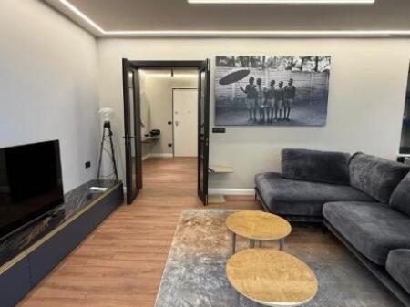  Appartamento 3+1+2 in vendita Posto auto presso Residenza Long Hill, Teg