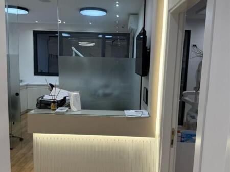 UFFICIO IN AFFITTO 100 M2 VIA DIBRA 75.000 LEKE