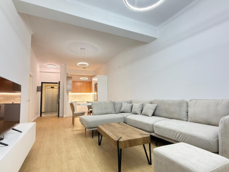  Appartamento 2+1 con Veranda in Affitto – Lago Secco