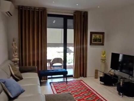 Apartment 2+1 for rent at Zircon Complex, near QSUT
