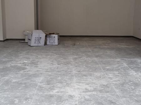 NEGOZIO IN AFFITTO 70 M2 VIA DELLE BARRICATE 2.100 EURO