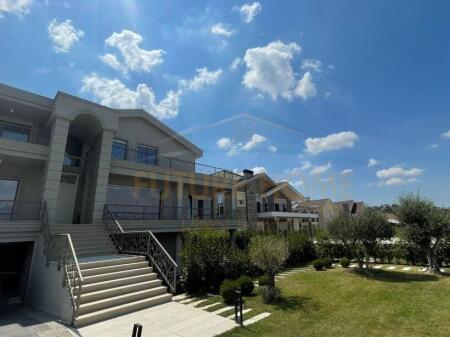 Rent, 3-storey Villa, Mjull-Bathore, Tirana