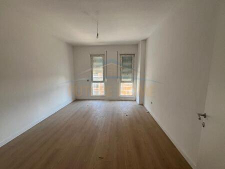 VENDESI APPARTAMENTO 2+1 UNIVERS CITY , QTU