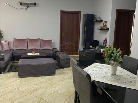 In vendita, Appartamento 2+1, Fresku, Tirana.