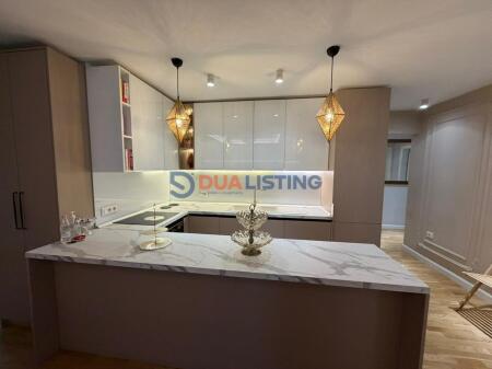 Appartamento 3+1+2 in vendita in Via Elbasan!