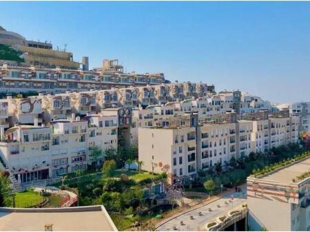 Vendesi Appartamento 1+1 con Veranda – Kodra e Diellit 2 165.000 € Sup. Totale  86m2