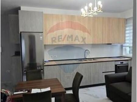 Apartament 2+1 per qira tek Liqeni i Thate