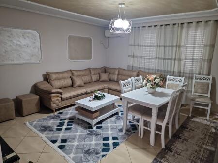 Apartment 2+1 for rent opposite the Ring at Zogu i Zi