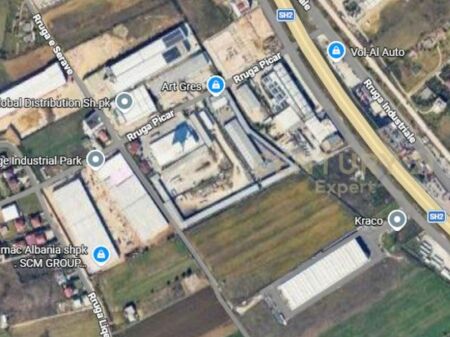  Terreno in Vendita – 7 000 m² con Possibilità di Sviluppo – Vorë (Vicino a Prestige Home)