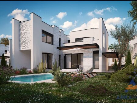 VILLA RESIDENZIALE IN VENDITA 3 PIANI " RESIDENZA MAISON DE LA TERRE , MULINO BATHORE" 1064.560 EURO
