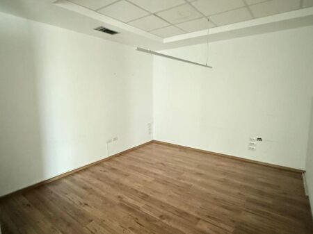  Locale ufficio in affitto – ETC, Centro