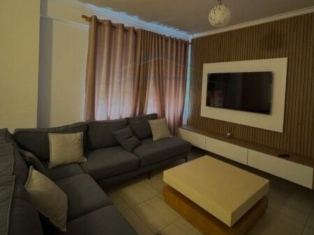 For sale, Apartment 1+1, Kontakt Complex, 21 Dhjetori, Tirana