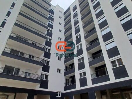 In Paskuqan at Platinium 1, Apartment 2+1+2 with Regular Floor Plan for Sale!!!