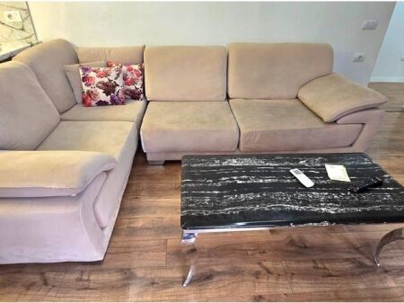 Apartment 2+1 for rent near Square 21, on Shefqet Musaraj street.
