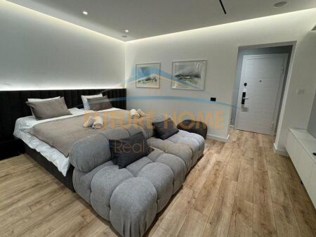 For sale, Studio Apartment, Willson Square, Tirana!!