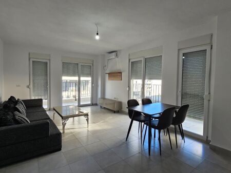 2+1 apartment for rent at 5 Maji