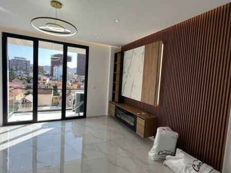 Apartment 2+1+2 with 2 parking spaces for sale – 21 Dhjetori