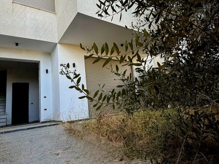 🏡 VILLA IN VENDITA A SELITË – VICINO A KODRA E DIELLIT ⚜️
