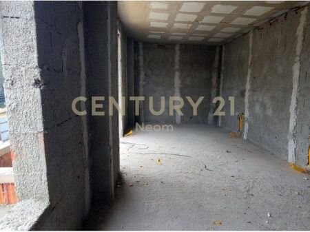 APARTMENT 1+1 FOR SALE WITH PARKING SPACE IN QERRET, PALM PARADISE RESIDENCE
