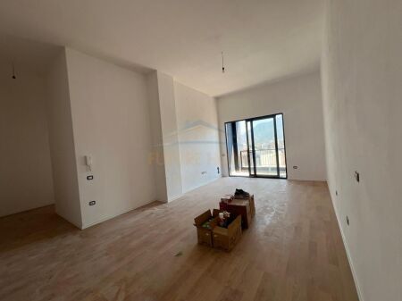 Penthouse 3+1+2 for sale Barricade Street