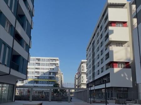 AMBIENTE COMMERCIALE IN AFFITTO, UNIVERS CITY