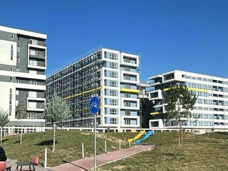 Vendesi appartamento 3+1+2, Univers City 1000Euro/m2