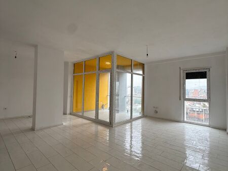 Appartamento 2+1+2 in vendita Nuovo Boulevard, Residenza Bermon 5° piano, con ascensore Superficie 103,34m2 Netti, 119,47m2 Lordi  Prezzo: 168.000€
