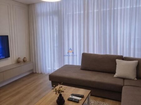 JEPET ME QERA DUPLEX 2+1 "SHESHI SKEDERBEJ " 1500 EURO I DISKUTUESHEM