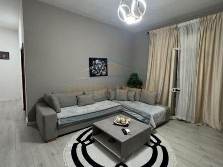 Rent, Apartment 1+1 , Barricades Street, Tirana