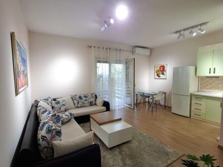 2+1 Apartment near the Zoo!