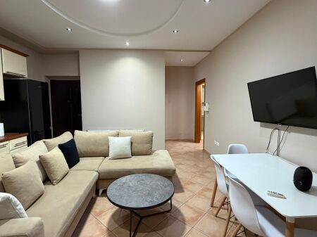 APARTMENT 2+1, BARRICADES STREET ALSO AVAILABLE FOR AIRBNB!!