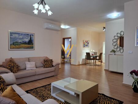 JEPET APARTAMENT 2+1+2 BLK ME QIRA TE KOPSHTI ZOOLOGJIK 72.000 LEKE
