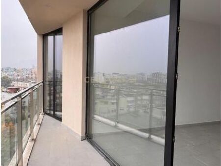 Shitet apartament 3+1+2 + post parkimi te perfshire ne cmim tek Mine Peza! 360,000 € Sip. Totale  152m2