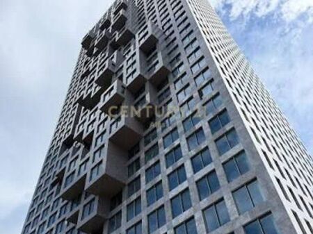 Locale per uffici in affitto nel Downtown, in Via Elbasan!    4.300 € /Mese