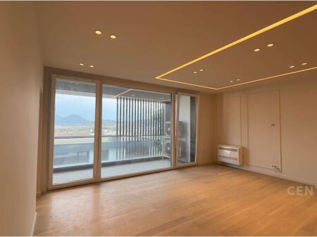 Appartamento di lusso 3+1+2 in vendita vicino al Palazzo delle Brigate